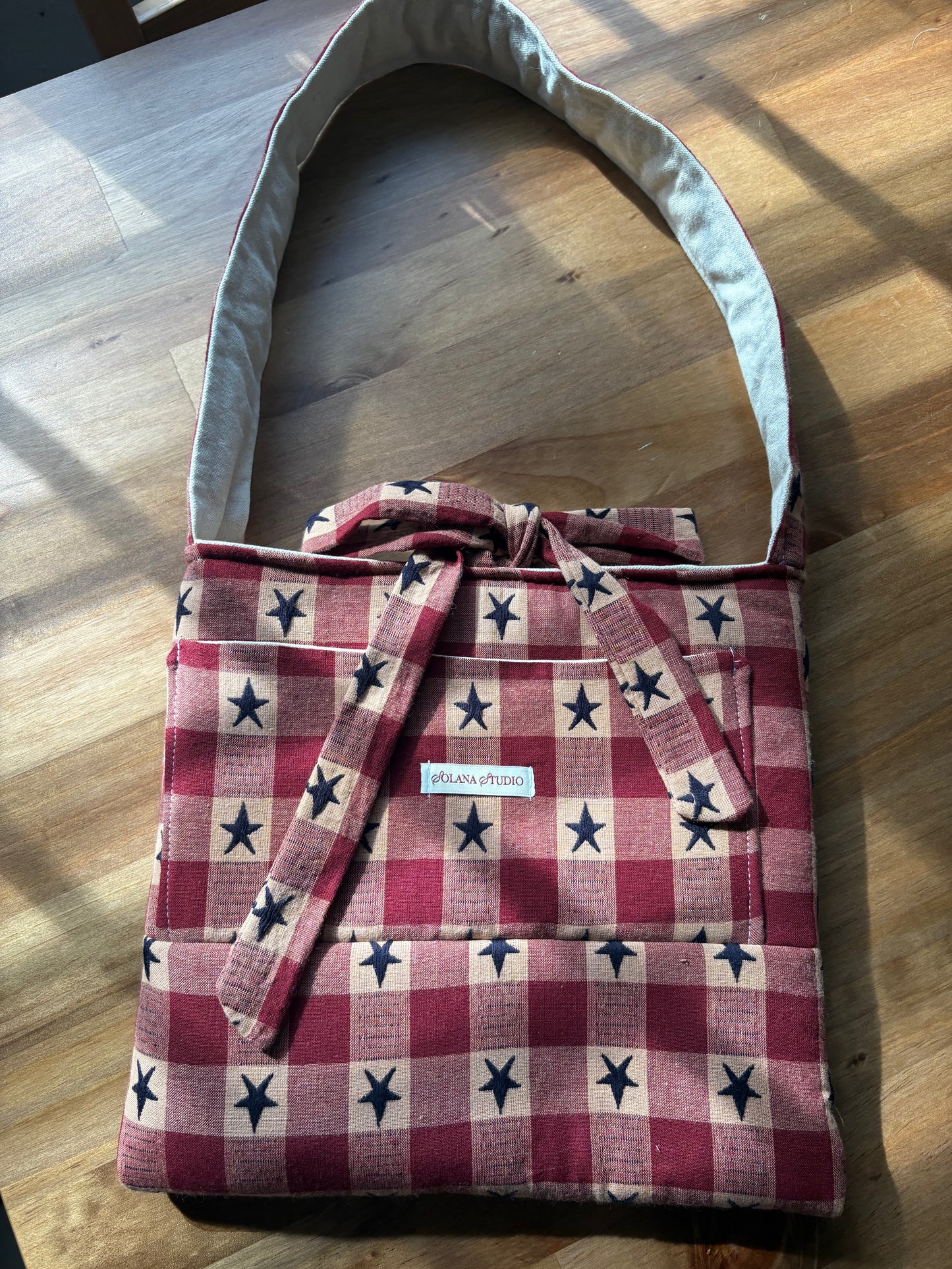 Lane Small Bow Bag